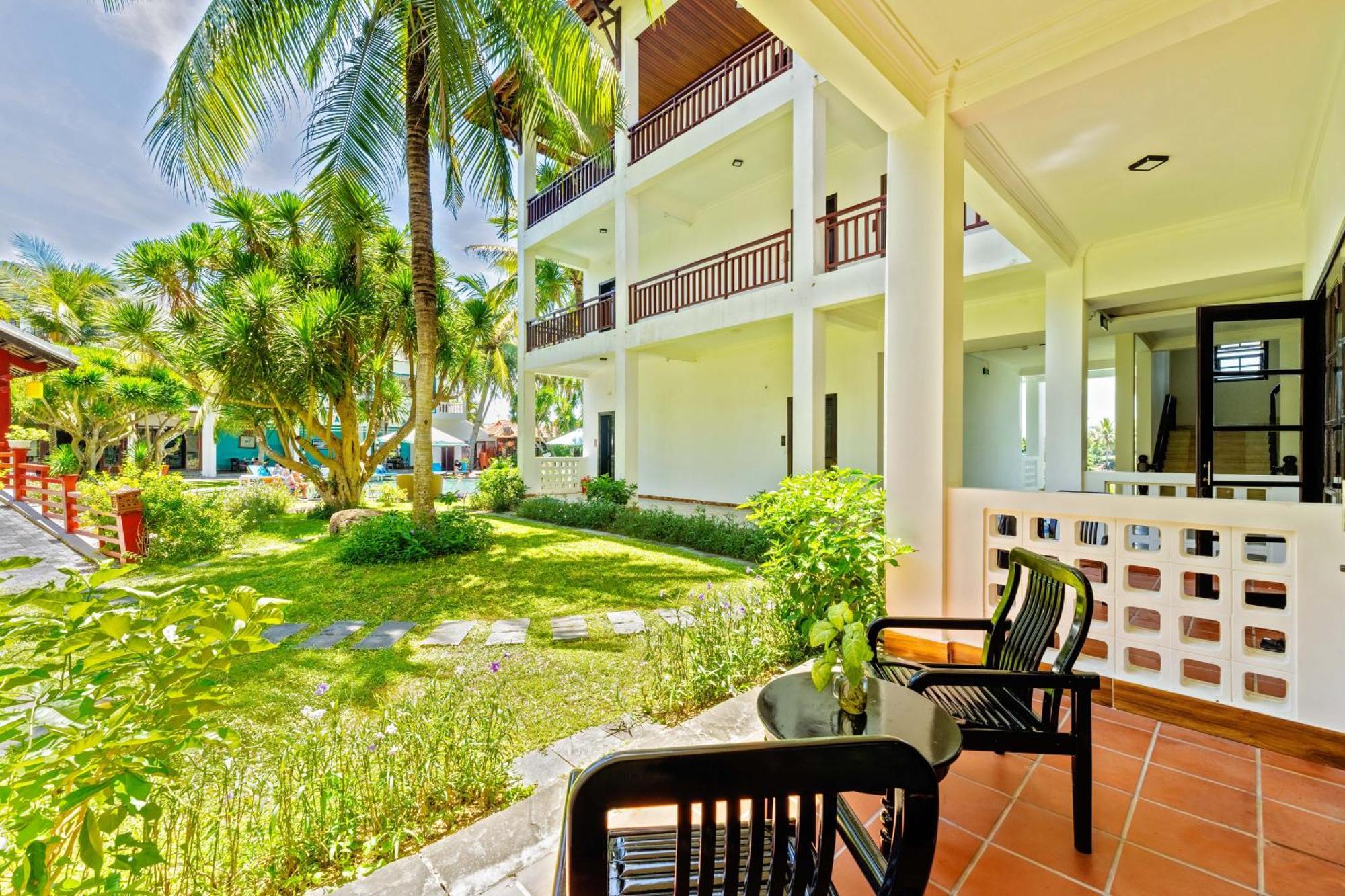 River Beach Resort & Residences Хойан Экстерьер фото
