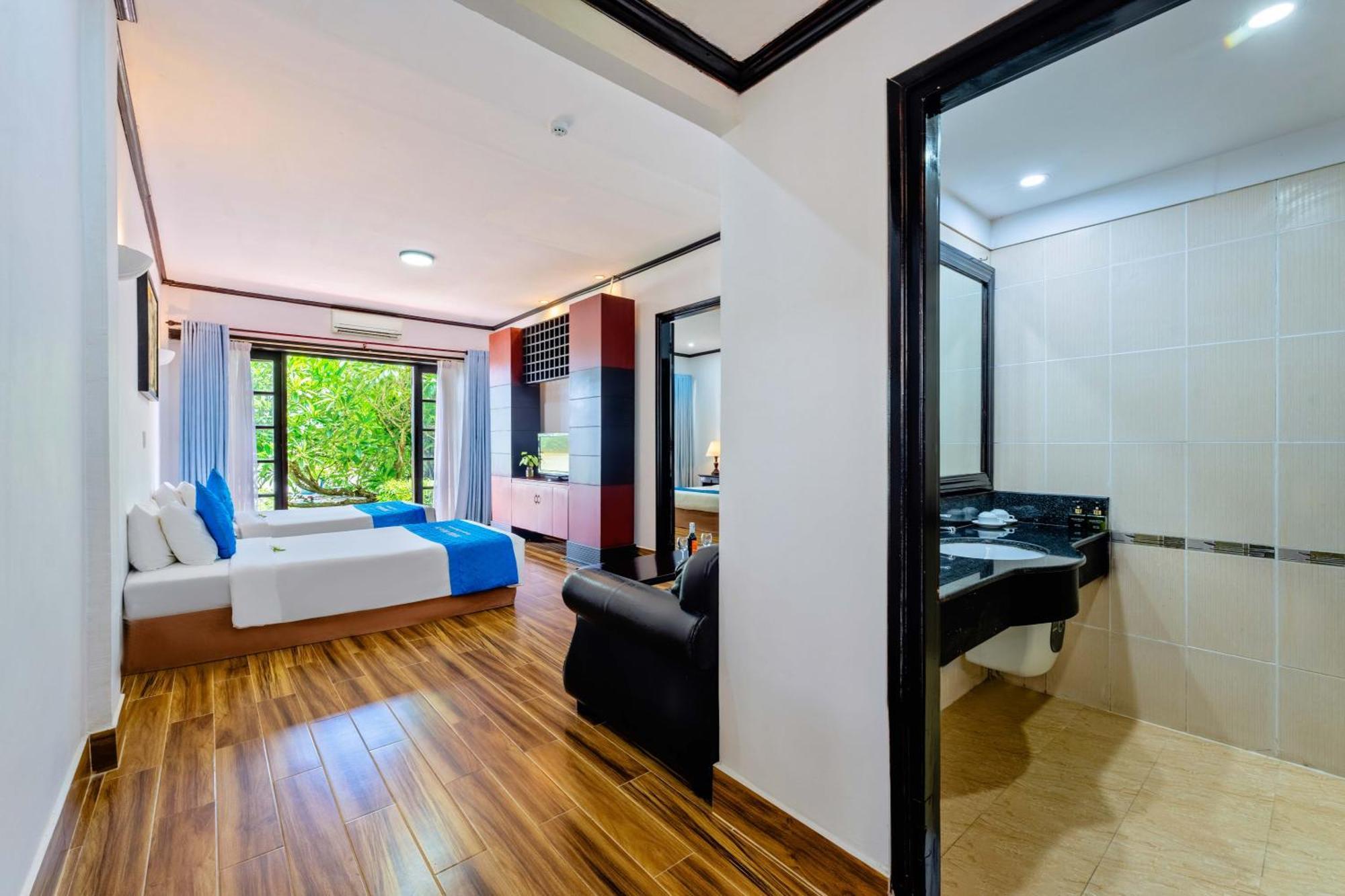 River Beach Resort & Residences Хойан Экстерьер фото